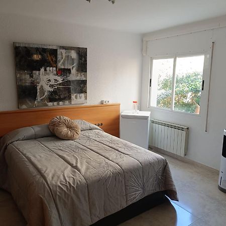 Don Antonio Y Carmen Apartment Tarragona Exterior photo